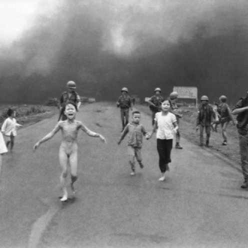 9 year old burned by Napalm (Image wikipedia)